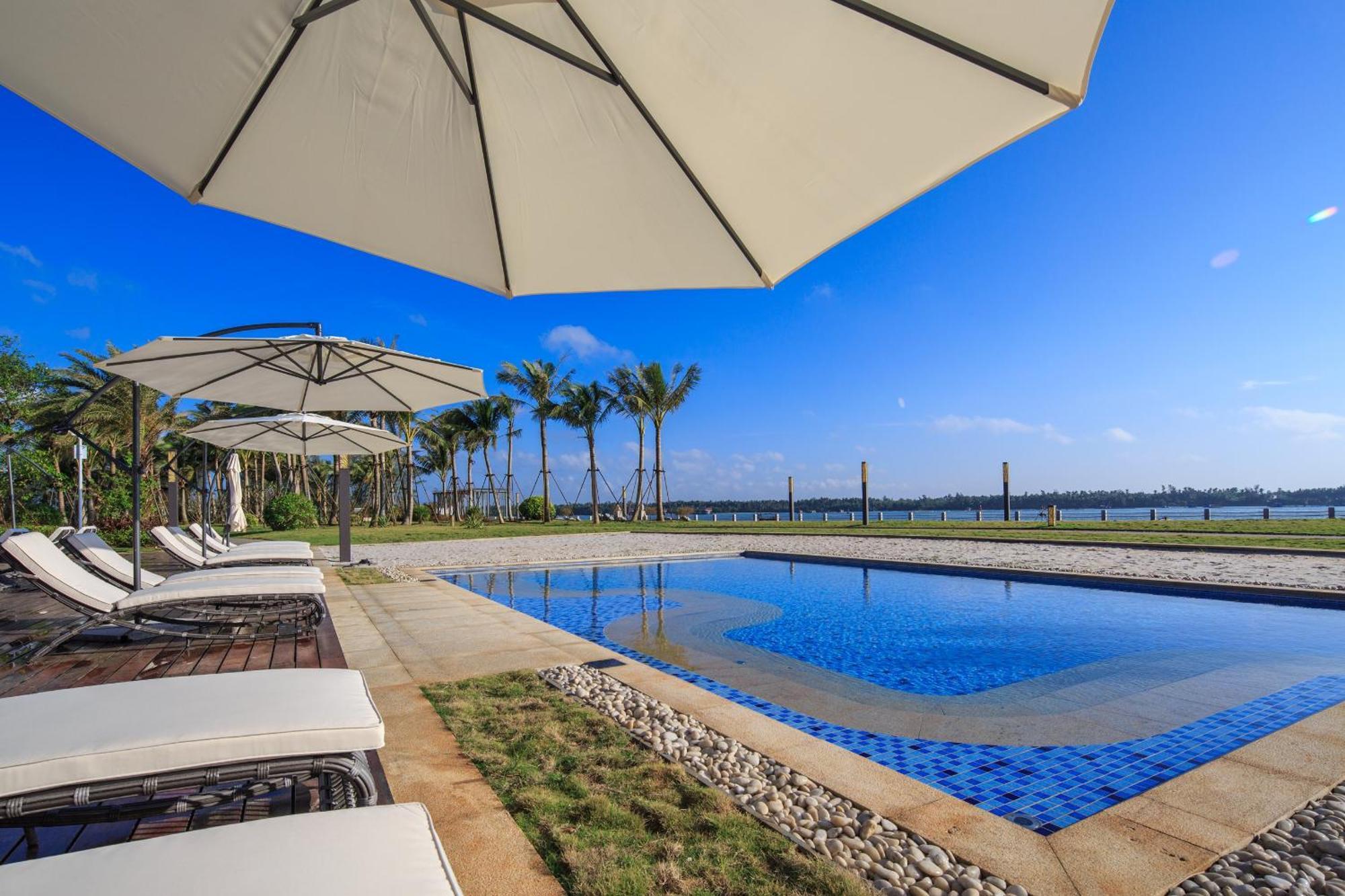 Wyndham Grand Plaza Royale Wenchang Экстерьер фото