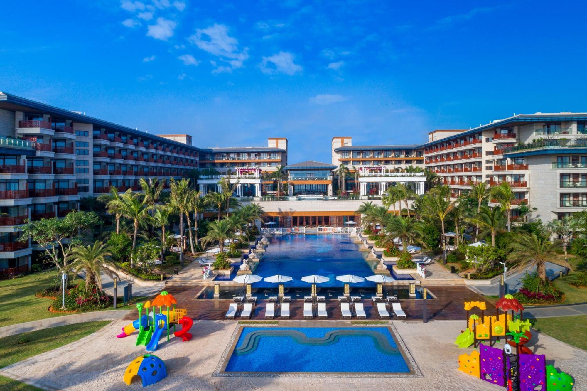 Wyndham Grand Plaza Royale Wenchang Экстерьер фото