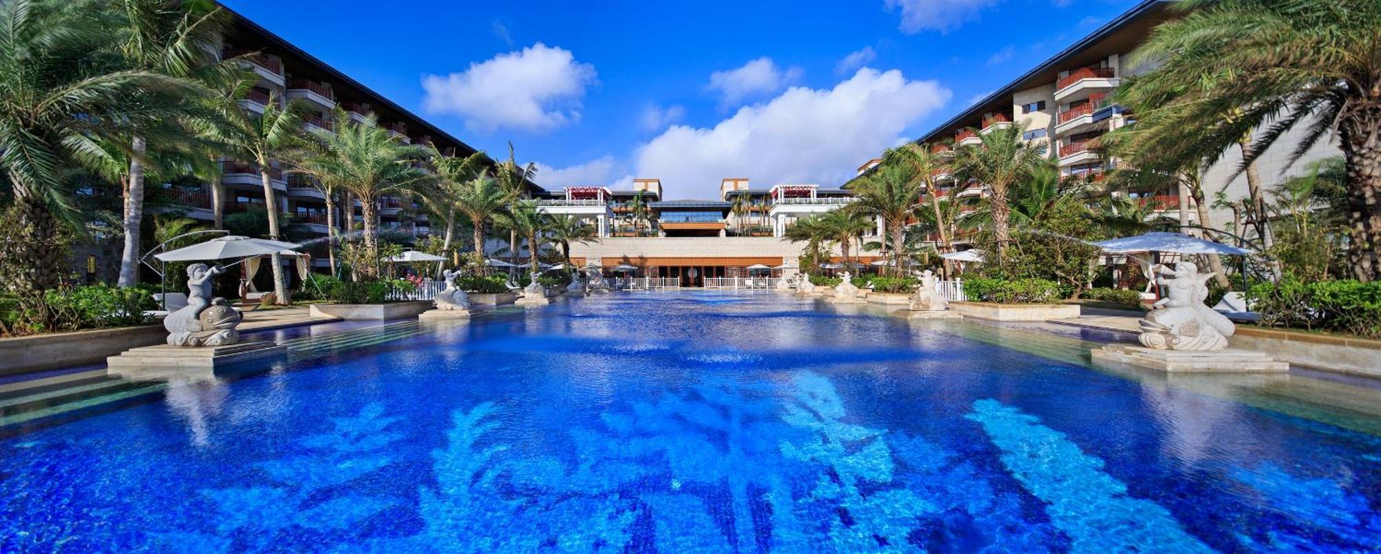 Wyndham Grand Plaza Royale Wenchang Экстерьер фото