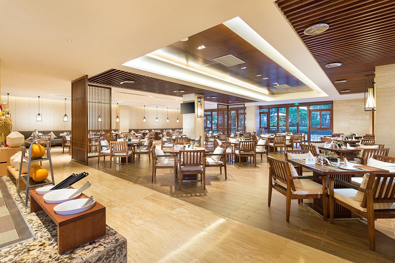Wyndham Grand Plaza Royale Wenchang Экстерьер фото